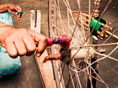 Silk spinning wheel | By Bagiyavathi, Hand in Hand group member | Kanchipuram, India