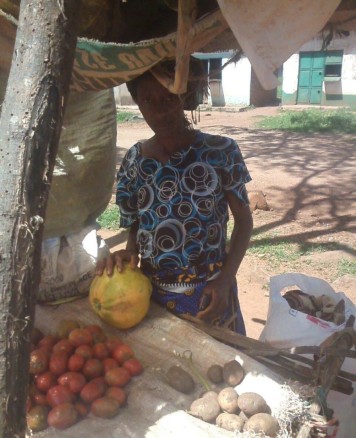 Rhoda Munywoki │ Greengrocer  │ Kithimani, Kenya
