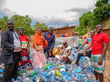 Hand in Hand and The Coca Cola Foundation partner for cleaner Nairobi streets